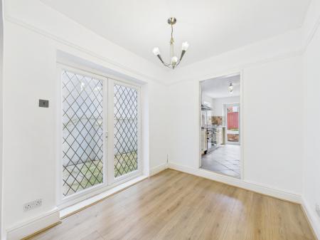 3 bedroom Semi-detached house for sale in Bracebridge Street, Nuneaton, CV11