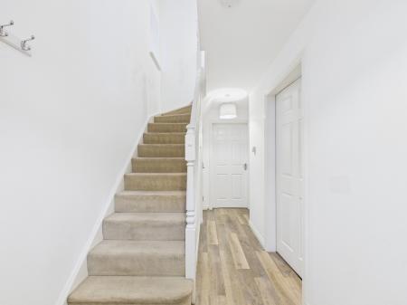 3 bedroom Semi-detached house for sale in Columbus Lane, Earl Shilton, LE9