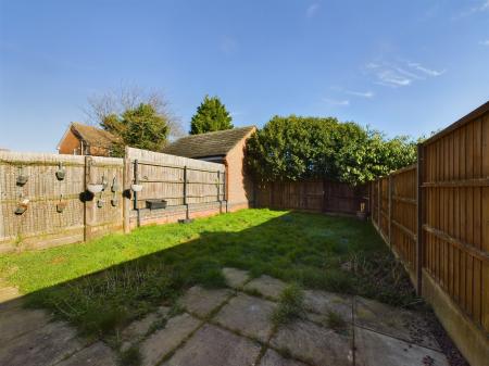 3 bedroom Semi-detached house for sale in Columbus Lane, Earl Shilton, LE9