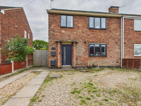 Featherston Drive, Burbage, LE10