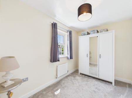 5 bedroom Detached house for sale in Greendale Road, Nuneaton, CV11
