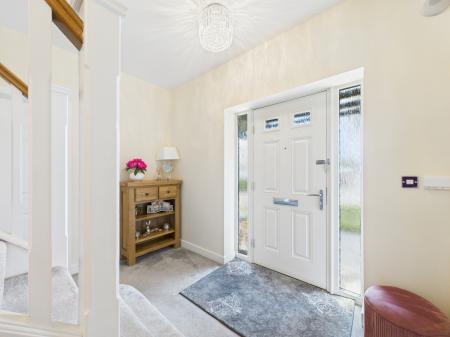 5 bedroom Detached house for sale in Greendale Road, Nuneaton, CV11