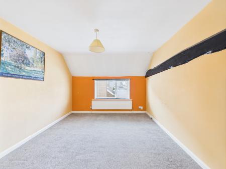 3 bedroom Flat for sale in Hinckley Road, Earl Shilton, LE9
