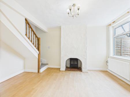 2 bedroom Terraced House for sale in Keats Lane, Earl Shilton, LE9