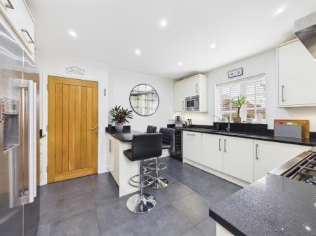 4 bedroom Semi-detached house for sale in Main Road, Claybrooke Magna, Lutterworth, LE17