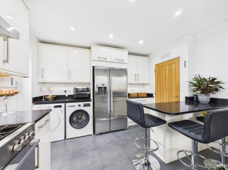 4 bedroom Semi-detached house for sale in Main Road, Claybrooke Magna, Lutterworth, LE17