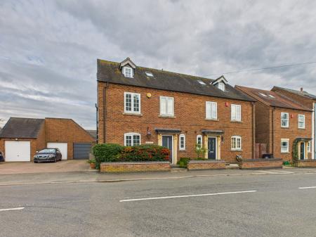 Main Road, Claybrooke Magna, Lutterworth, LE17