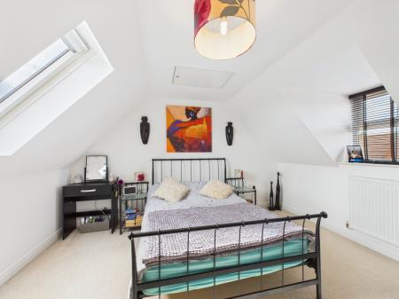 5 bedroom Detached house for sale in Masefield Place, Earl Shilton, LE9