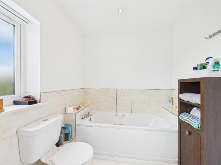 5 bedroom Detached house for sale in Masefield Place, Earl Shilton, LE9