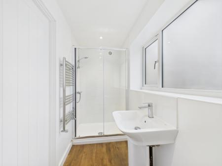 4 bedroom Detached house for sale in Oxford Road, Desford, LE9