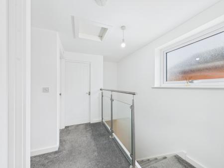 4 bedroom Detached house for sale in Oxford Road, Desford, LE9