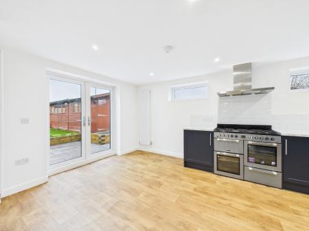 4 bedroom Detached house for sale in Oxford Road, Desford, LE9