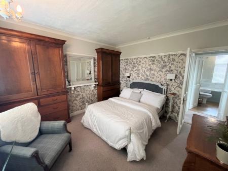 2 bedroom Semi-detached house for sale in Station Road, Elmesthorpe, LE9