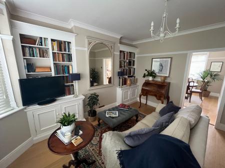 2 bedroom Semi-detached house for sale in Station Road, Elmesthorpe, LE9