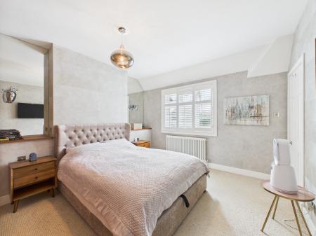 3 bedroom Detached house for sale in Trinity Vicarage Road, Hinckley, LE10