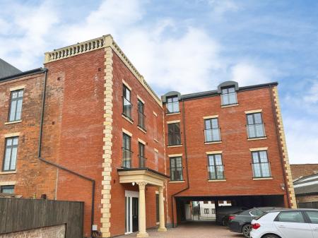 Upper Bond Street, Hinckley, LE10