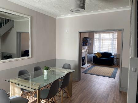 1 bedroom House share to let in Heath End Road, Nuneaton, CV10