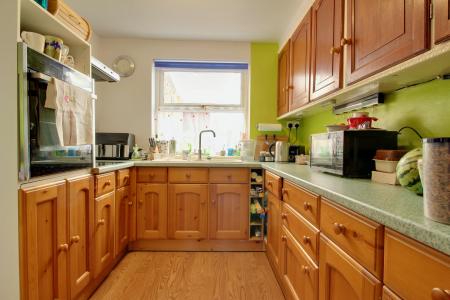 3 bedroom Detached house for sale in John Bold Avenue, Stoney Stanton, LE9