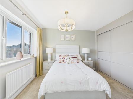 3 bedroom Detached house for sale in Roman Avenue, Nuneaton, CV11