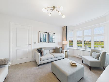 3 bedroom Detached house for sale in Roman Avenue, Nuneaton, CV11