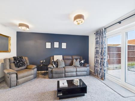 Leysmill Close, Hinckley, LE10