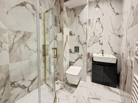 2 bedroom Flat to let in 2 Bed Apartments, Upper Bond S, Hinckley, LE10