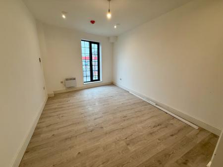 2 bedroom Flat to let in 2 Bed Apartments, Upper Bond S, Hinckley, LE10