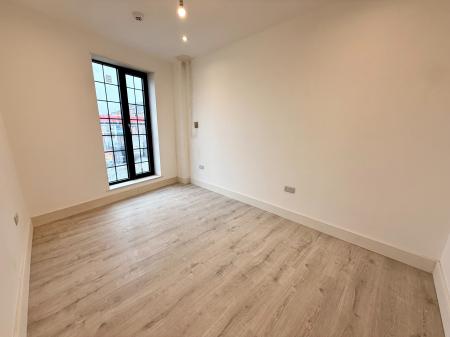 2 bedroom Flat to let in 2 Bed Apartments, Upper Bond S, Hinckley, LE10