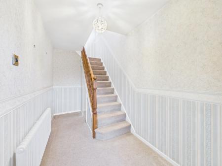 3 bedroom Detached house for sale in Sandy Crescent, Hinckley, LE10