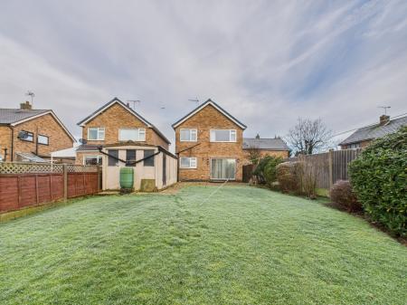 3 bedroom Detached house for sale in Sandy Crescent, Hinckley, LE10