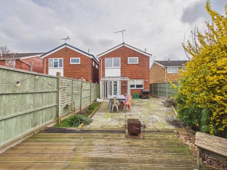 3 bedroom Detached house for sale in Condor Close, Broughton Astley, LE9