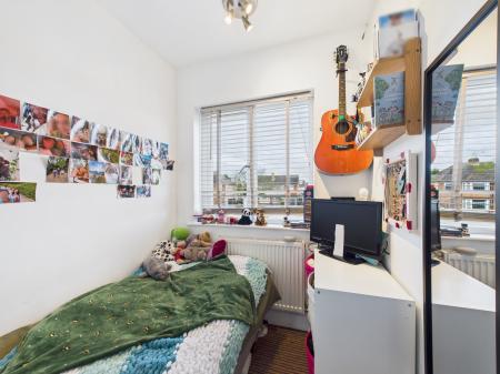 3 bedroom Semi-detached house for sale in Newdigate Road, Bedworth, CV12