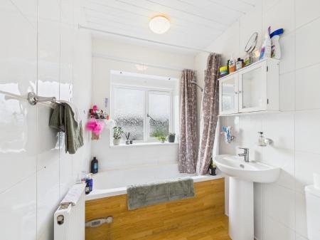 3 bedroom Semi-detached house for sale in Newdigate Road, Bedworth, CV12