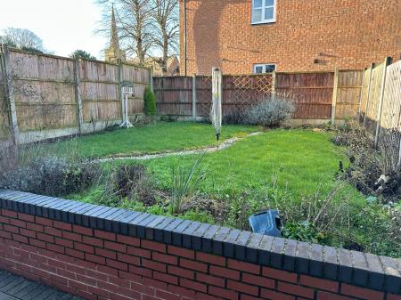 3 bedroom Detached house to let in School Close, Burbage, LE10