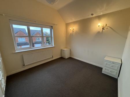 3 bedroom Detached house to let in School Close, Burbage, LE10