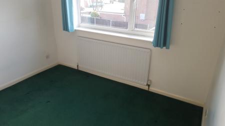 3 bedroom Semi-detached house to let in Hereford Close, Barwell, LE9