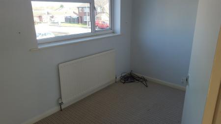 3 bedroom Semi-detached house to let in Hereford Close, Barwell, LE9