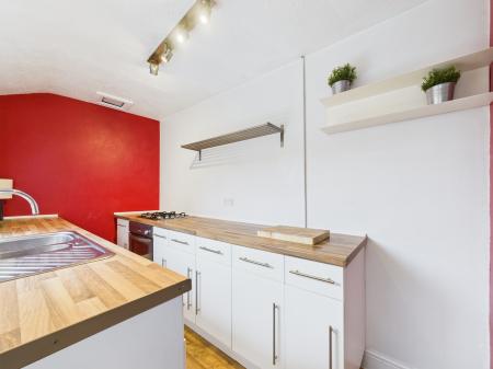 3 bedroom Terraced House for sale in Factory Road, Hinckley, LE10