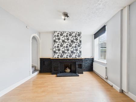 3 bedroom Terraced House for sale in Factory Road, Hinckley, LE10