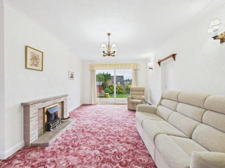 2 bedroom Detached bungalow for sale in Forresters Road, Burbage, LE10