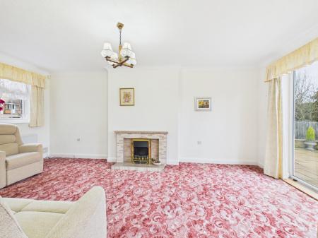 2 bedroom Detached bungalow for sale in Forresters Road, Burbage, LE10