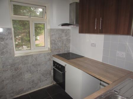 1 bedroom Flat to let in Clarence Street, Nuneaton, CV11