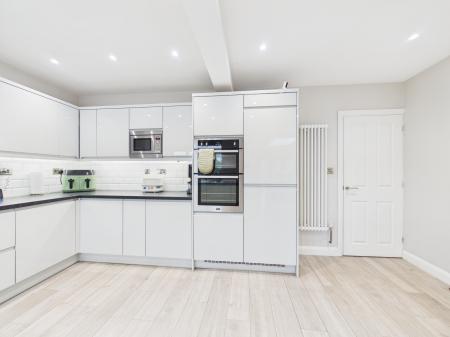 3 bedroom Terraced House for sale in Lucas Road, Burbage, LE10