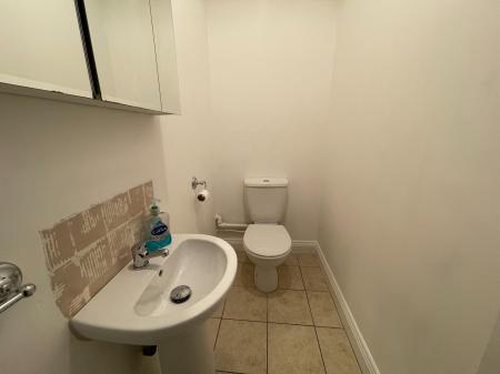 3 bedroom Terraced House to let in Derby Road, Hinckley, LE10