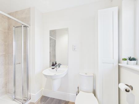 3 bedroom Detached house for sale in Roman Avenue, Nuneaton, CV11