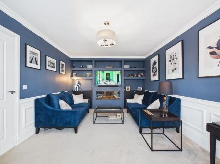 3 bedroom Detached house for sale in Roman Avenue, Nuneaton, CV11