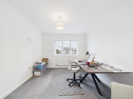 4 bedroom Detached house for sale in Field Way, Earl Shilton, LE9