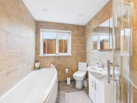3 bedroom Detached bungalow for sale in Leicester Road, Sharnford, LE10