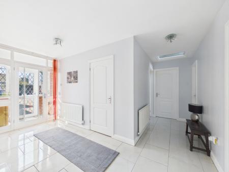 3 bedroom Detached bungalow for sale in Leicester Road, Sharnford, LE10