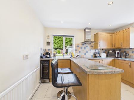 3 bedroom Detached bungalow for sale in Leicester Road, Sharnford, LE10